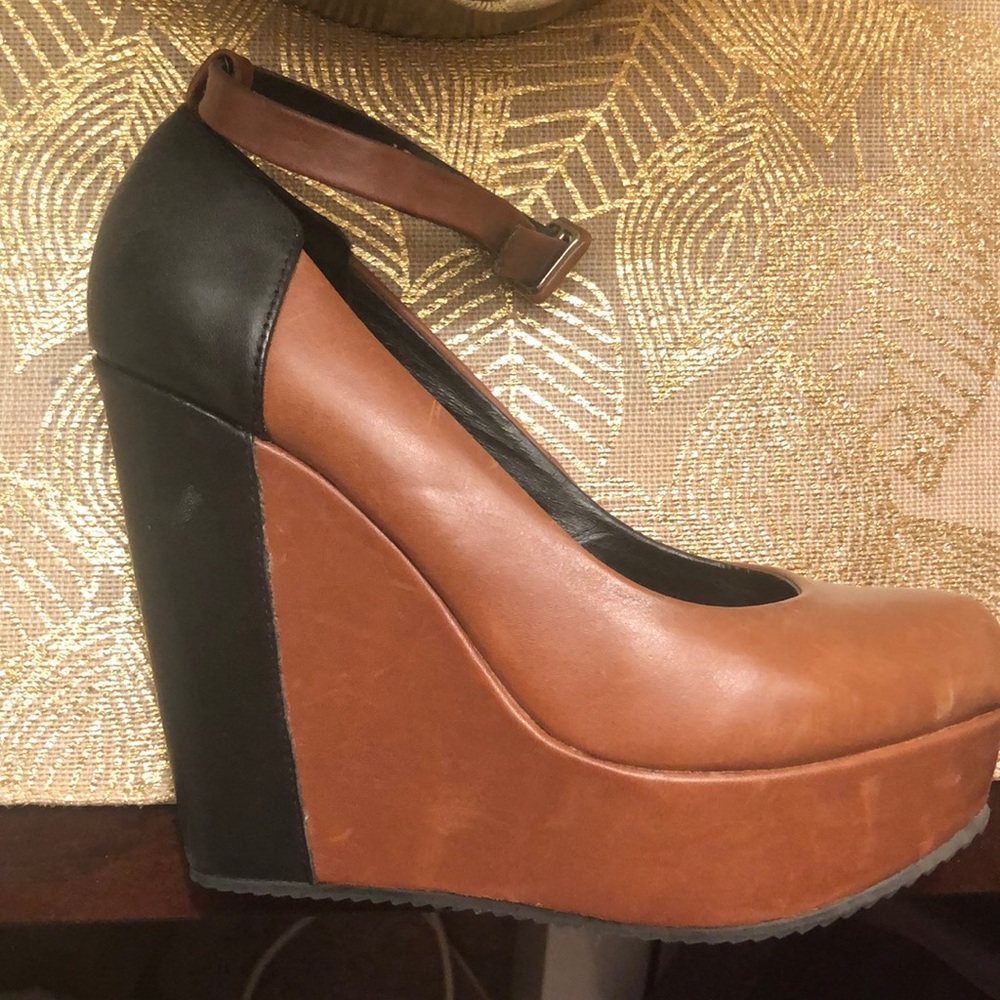 Aldo heel